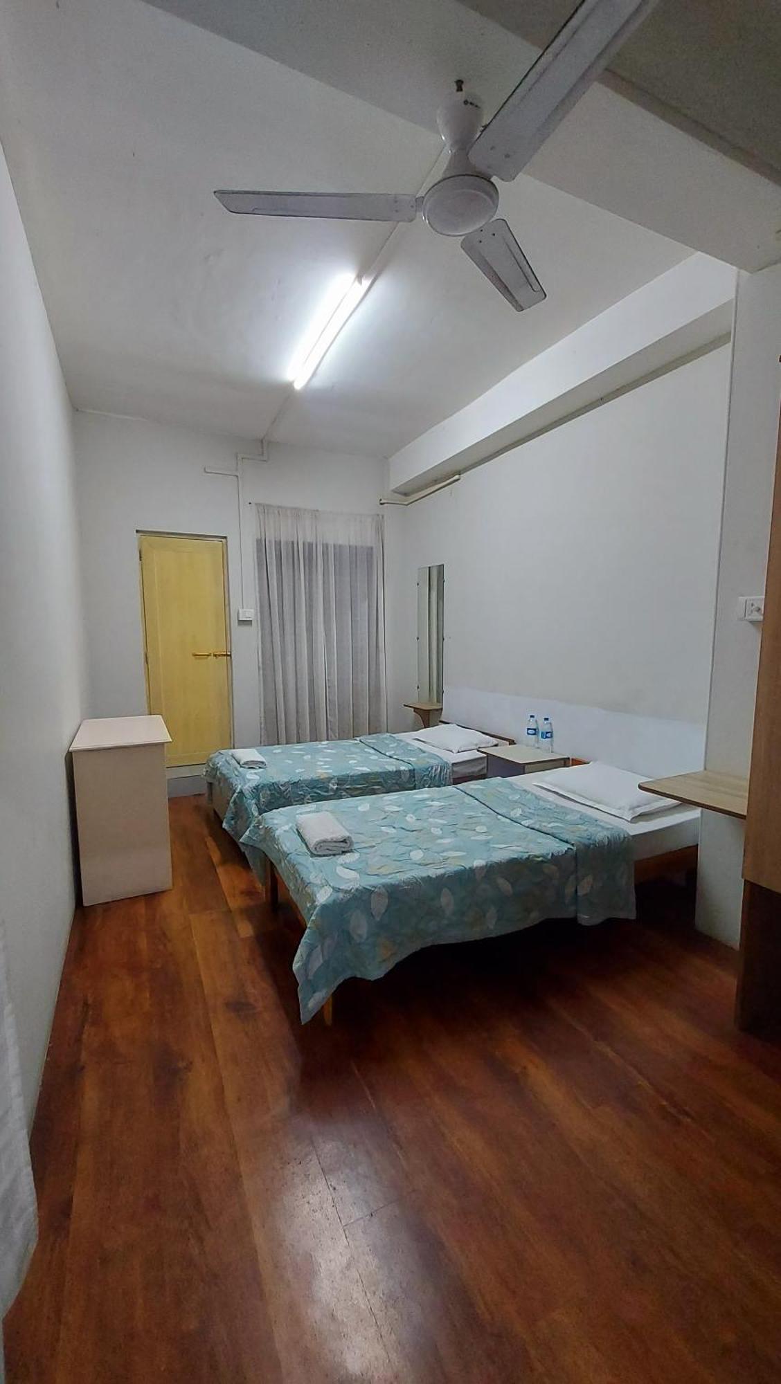 Hotel Dinthar Zara Аиджал Экстерьер фото